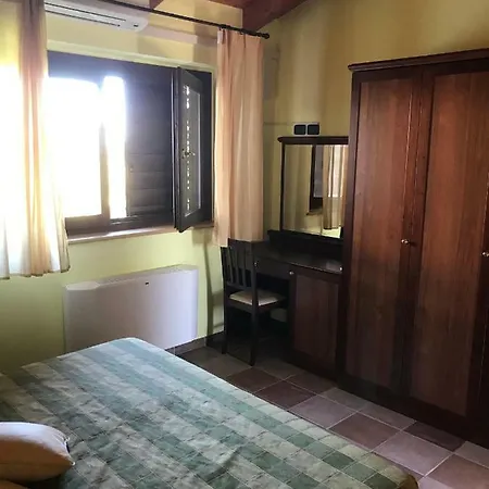 Il Podere Del Carlone Bed & Breakfast *