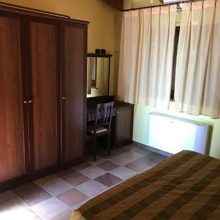 Il Podere Del Carlone Bed & Breakfast